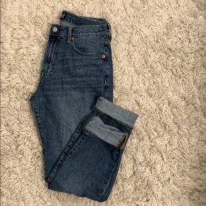 High rise girlfriend jean